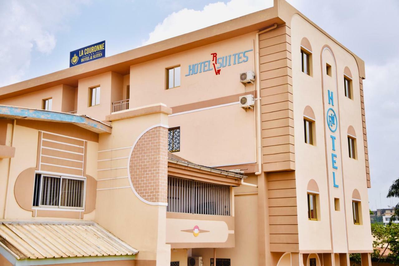 Hotel La Couronne Rw Yaounde Ngoại thất bức ảnh