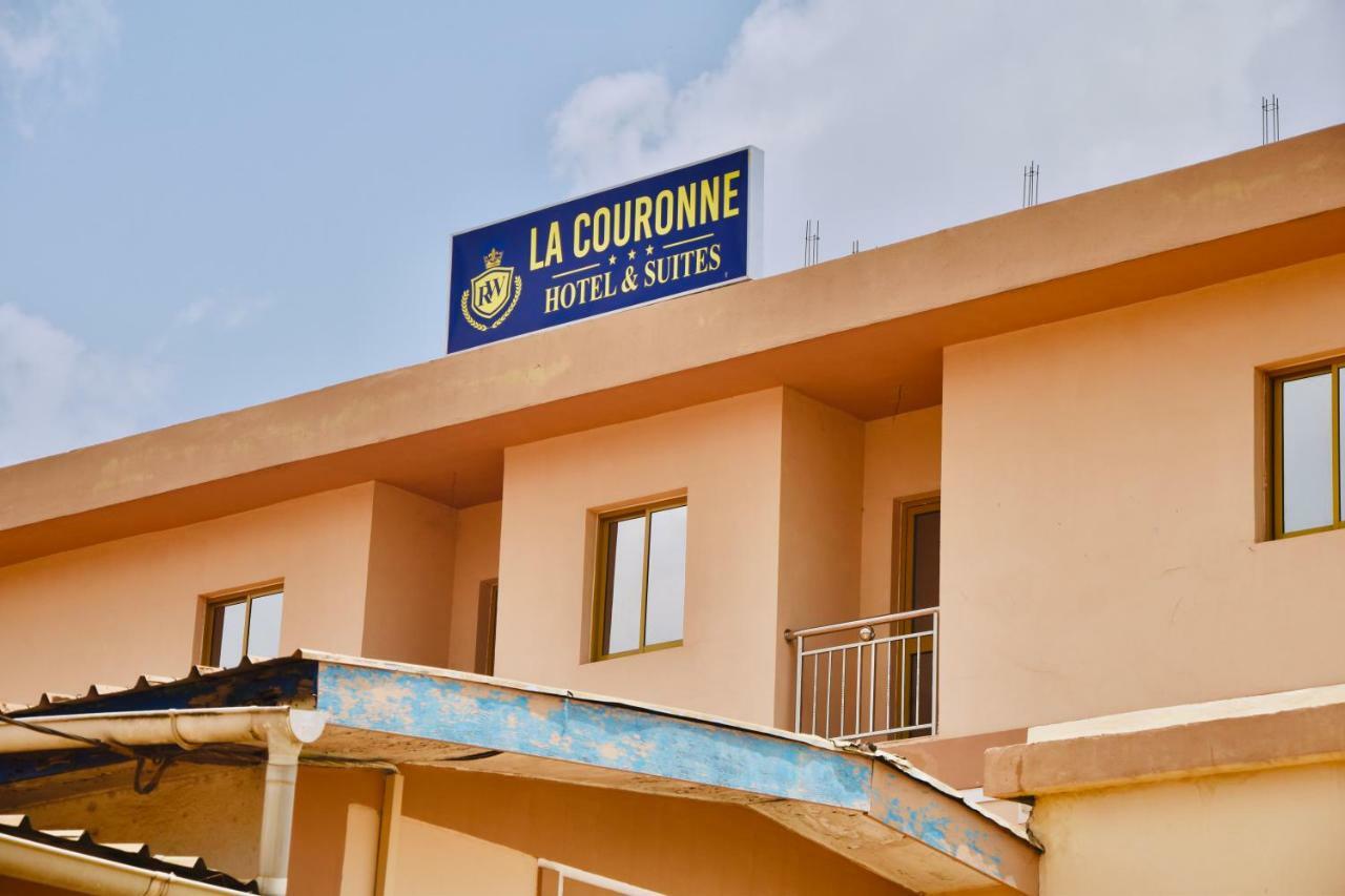 Hotel La Couronne Rw Yaounde Ngoại thất bức ảnh